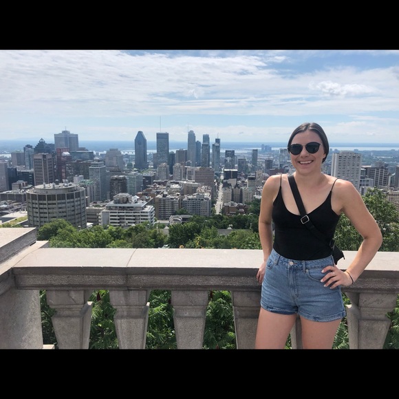 Meet your Posher, Alice - Picture 1 of 1